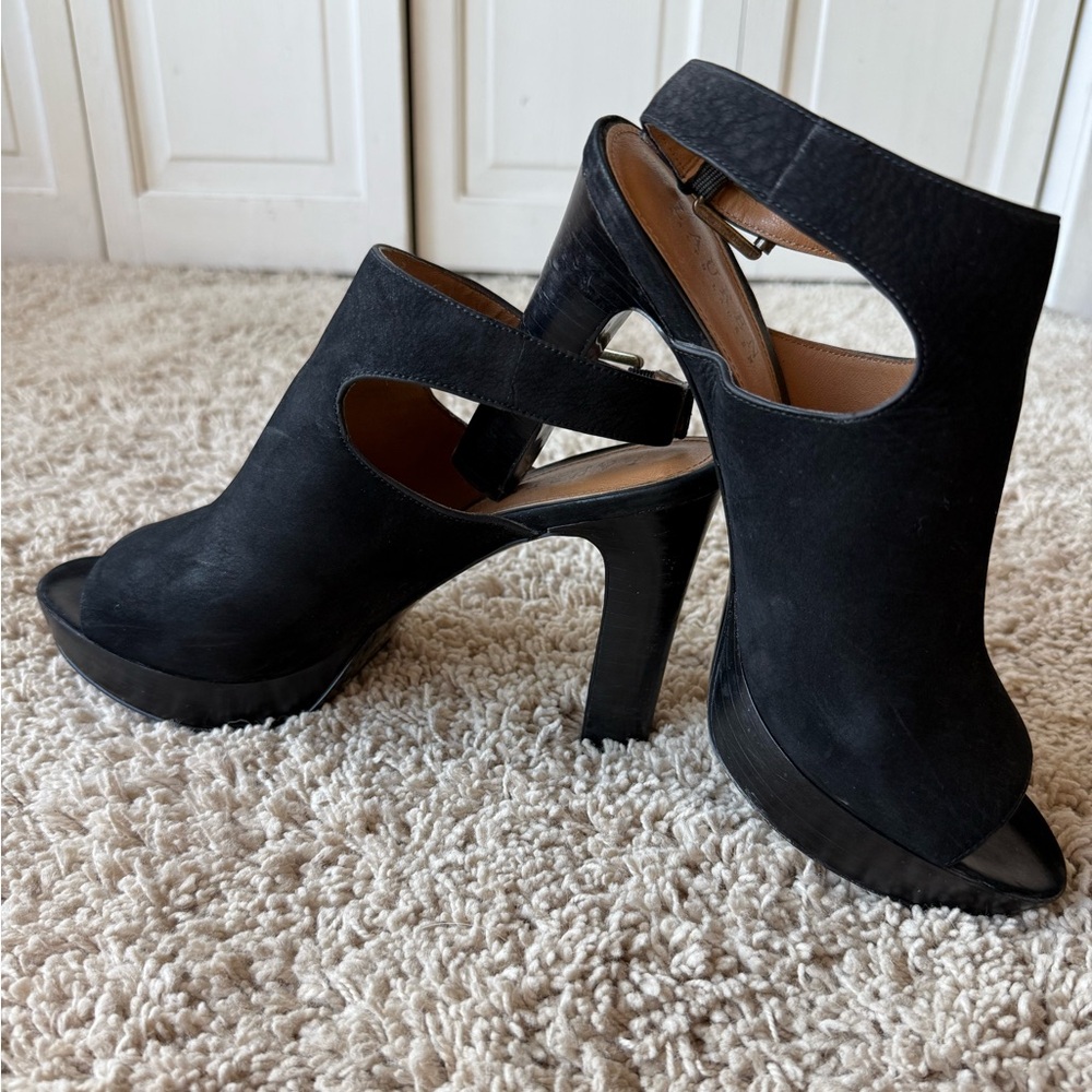Ralph Lauren Suede Heels